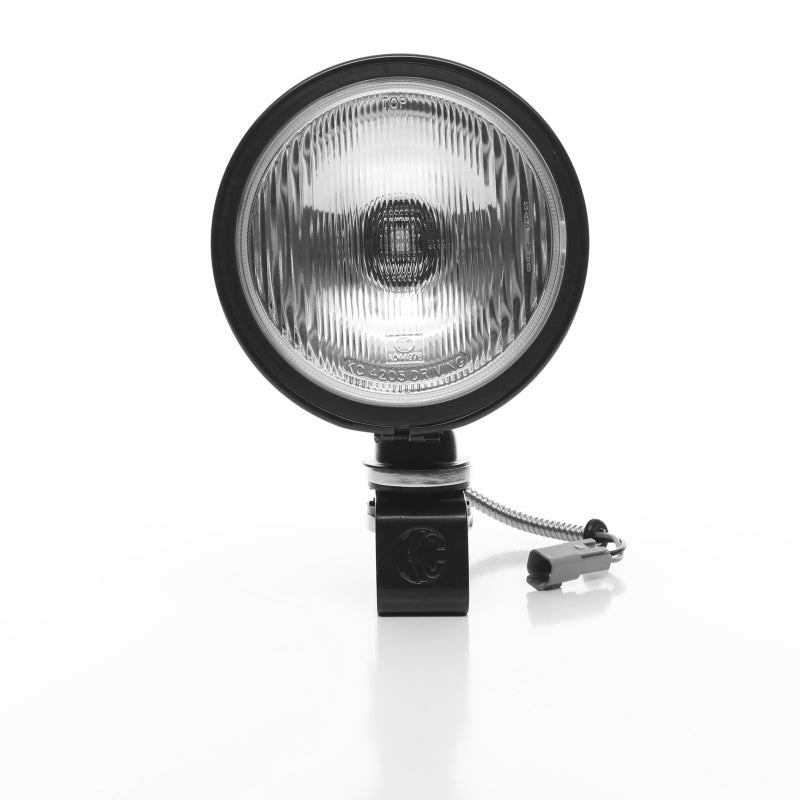 KC HiLiTES 234 Daylighter 6in. Halogen Light 100w Spread Beam (Pair Pack System) - Black SS