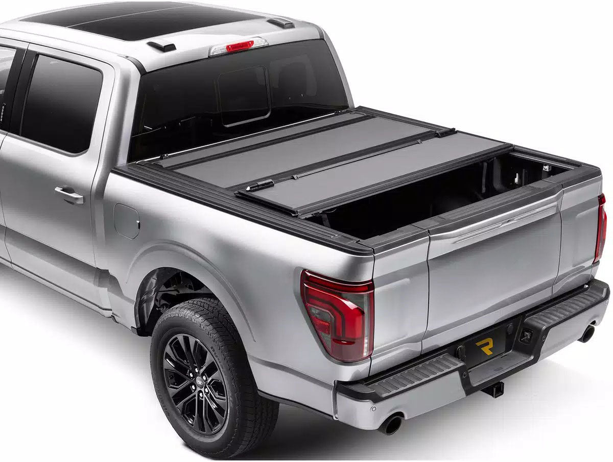 Bak Industries BAK448147 BAKFlip MX4 Bed Cover 24- GM P/U EV 6ft Bed