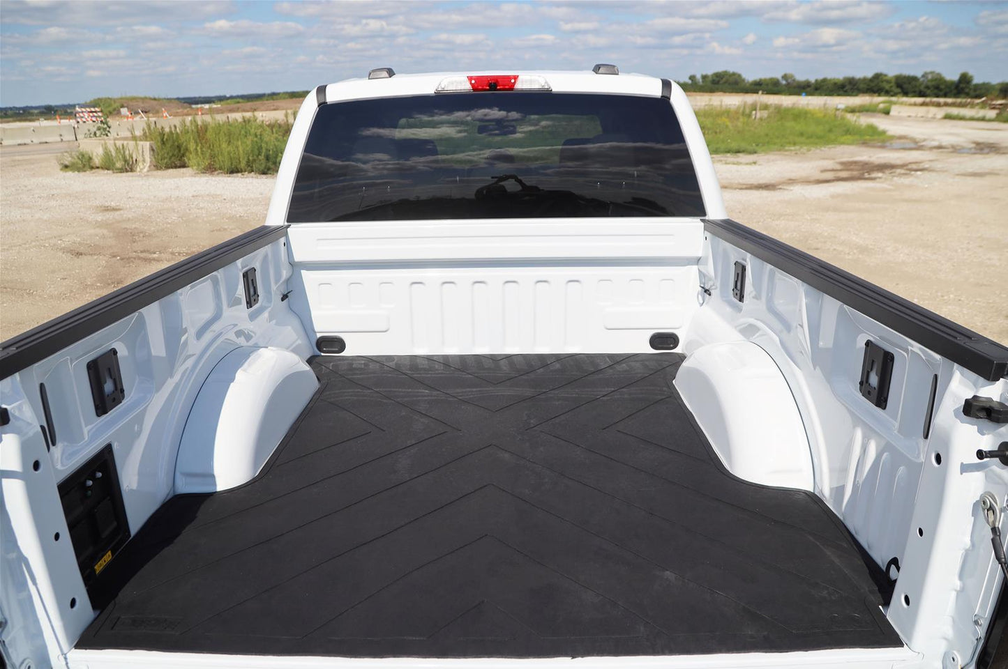 Dee Zee DZZ77006 X-Mat Bed Mat 15- Ford F150 6.5ft Bed