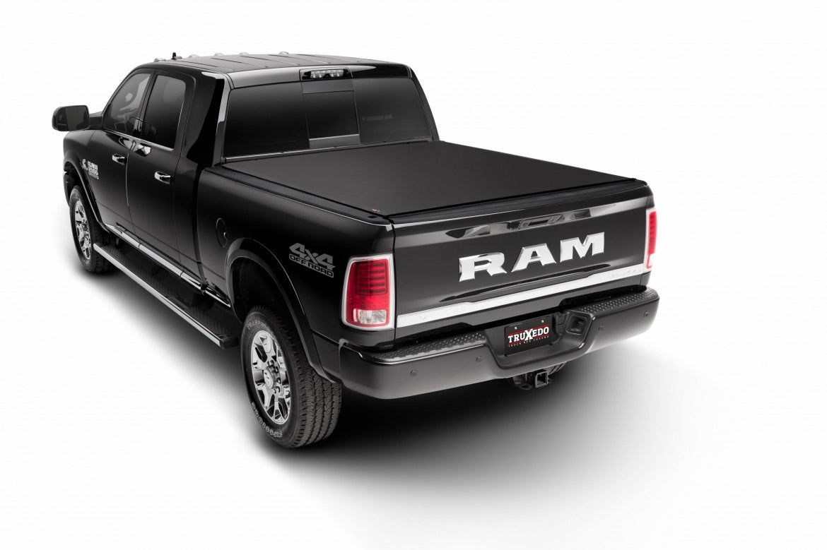 Truxedo TRX1445901 Pro X15 Bed Cover 09-17 Dodge RAM 1500 5.7' Bed