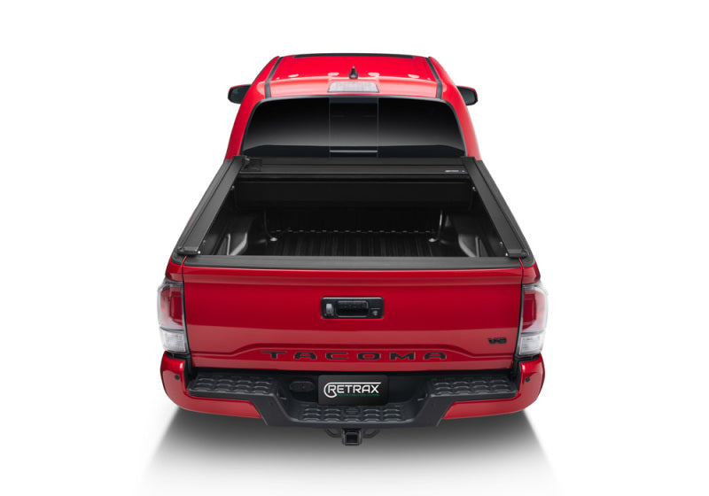 Retrax T-80861 2007-2020 Toyota Tundra CrewMax 5.5ft Bed PRO XR with Deck Rail System