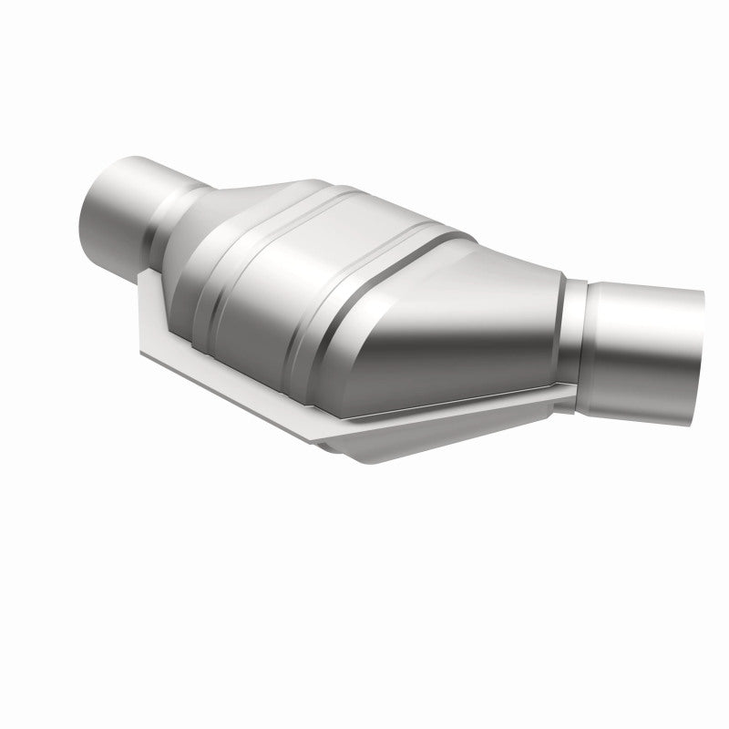 Magnaflow 91076 MagnaFlow Conv Univ 2.5 Angled Inlet