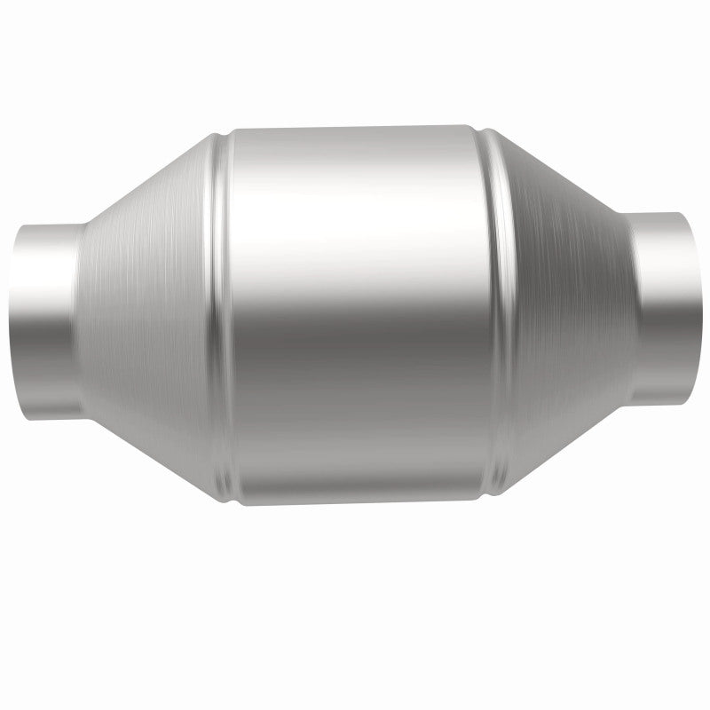 Magnaflow 51656 MagnaFlow Conv Univ 2.5in Inlet/Outlet Center/Center Round 3in Body L x 5in W x 8.75in Overall L