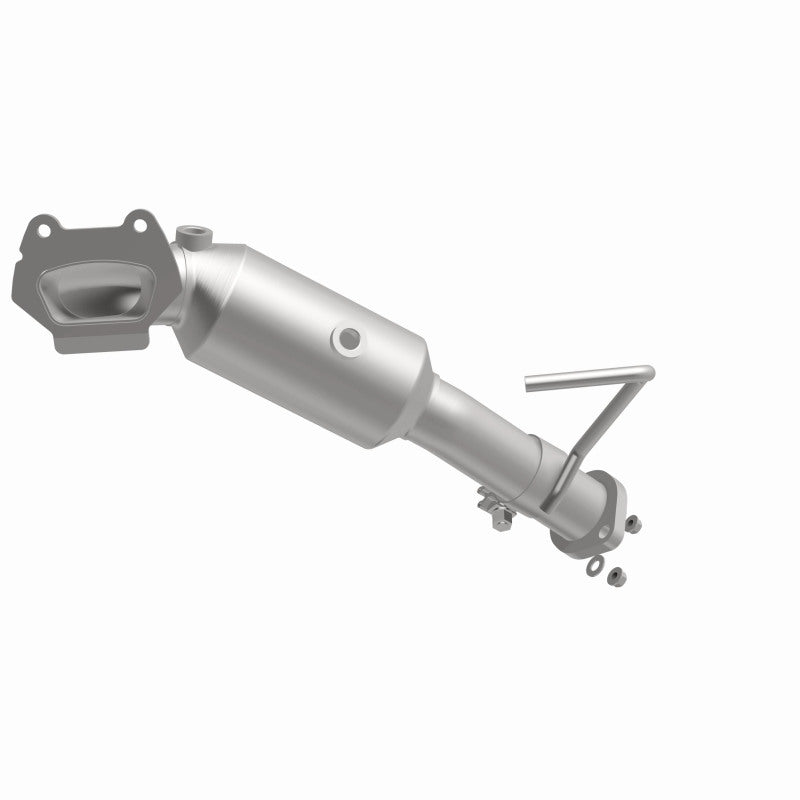 Magnaflow 21-030 MagnaFlow Conv Direct Fit OEM 12-17 Jeep Wrangler 3.6L Underbody