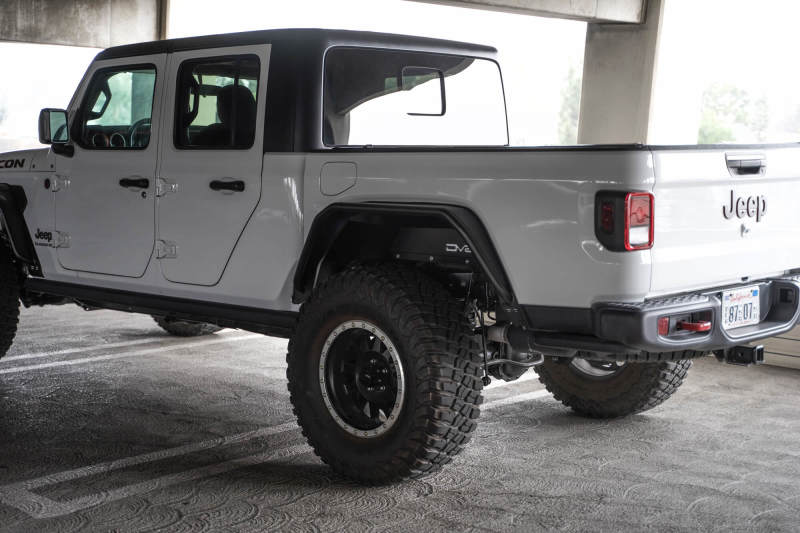 DV8 Offroad FDGL-06 20-23 Jeep Gladiator JT Spec Series Fender Flares