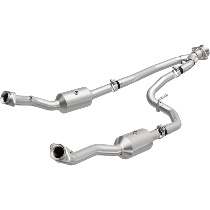 Magnaflow 280248 MagnaFlow 20-21 Ford Transit-150 Single Underbody V6 3.5L RWD Direct-Fit Catalytic Converter