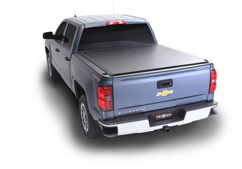 Truxedo 770601 07-13 GMC Sierra & Chevrolet Silverado 1500 5ft 8in Deuce Bed Cover