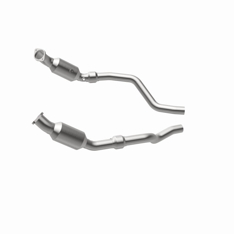 Magnaflow 16421 MagnaFlow Conv D/F 05- 300C/Magnum 5.7 w/cats