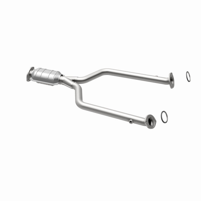 Magnaflow 24321 MagnaFlow Conv DF 02-08 Lexus SC430 4.3L Rear