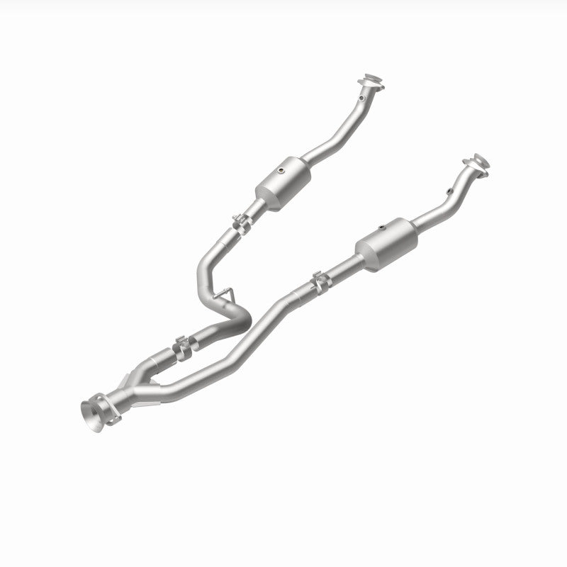 Magnaflow 280248 MagnaFlow 20-21 Ford Transit-150 Single Underbody V6 3.5L RWD Direct-Fit Catalytic Converter