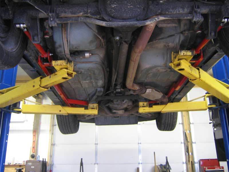 UMI Performance 2400-B 82-92 GM F-Body Boxed Style Weld-In Subframe Connectors