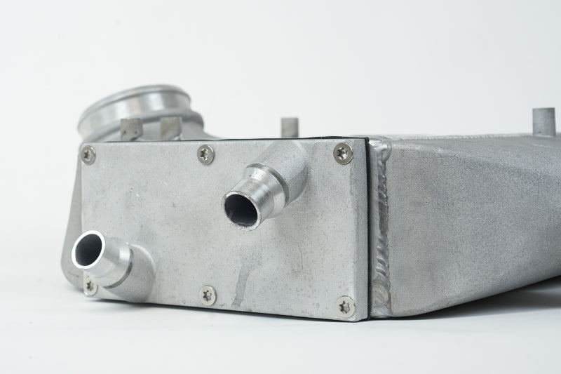 CSF 8082R 2014+ BMW M3/M4 (F8X) Top Mount Charge-Air-Cooler - Raw Finish