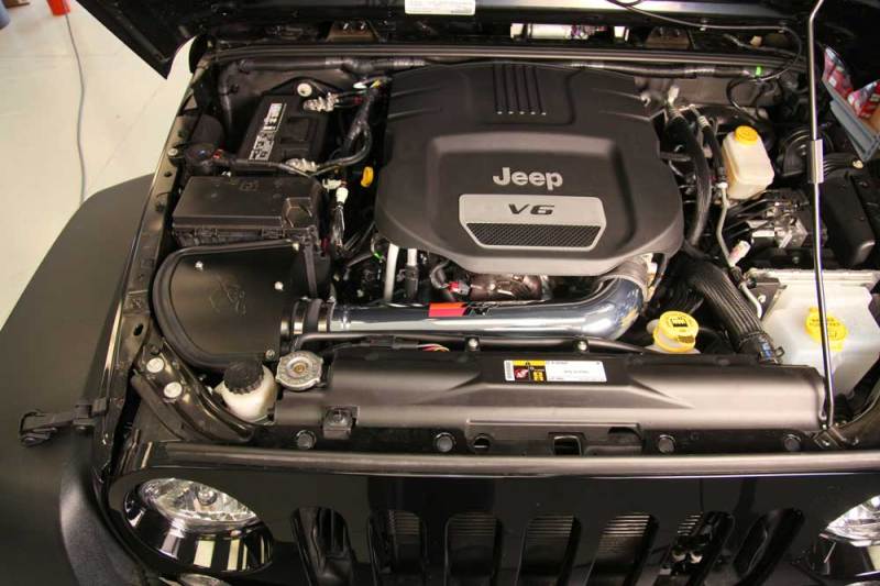 K&N Engineering 77-1566KP K&N 12-18 Jeep Wrangler V6-3.6L High Flow Performance Intake Kit (12-15 CARB Approved)