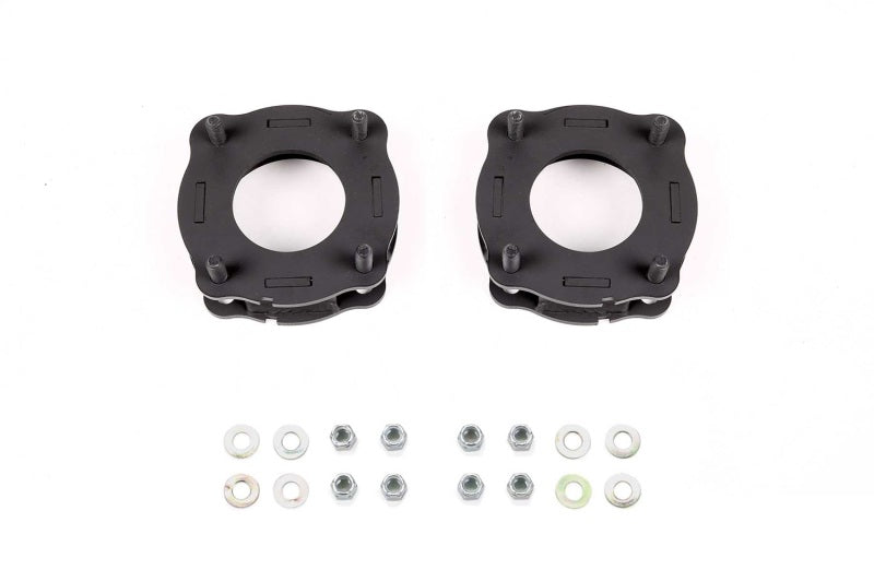 Fabtech FTL5606 2022 Toyota Tundra 1.5in Leveling Kit - Front Spacers and Hardware