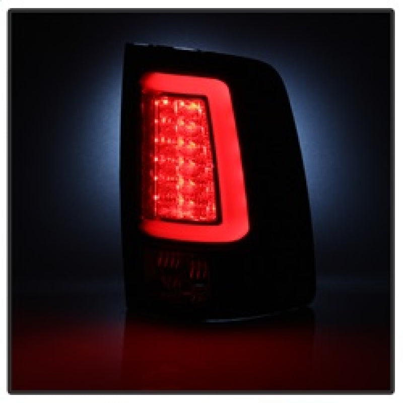 SPYDER 5084057 Spyder Dodge RAM 2013-2014 Light Bar LED Tail Lights - Black ALT-YD-DRAM13V2-LED-BK