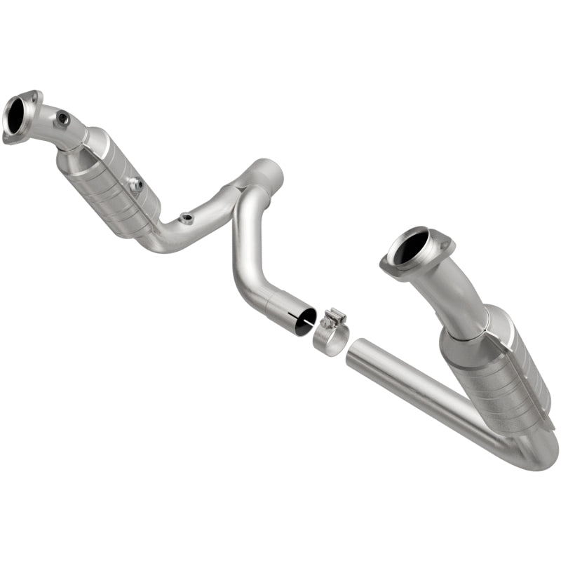 Magnaflow 52451 Conv DF 2007 RAM 1500 V8 5.7 OEM Underbody
