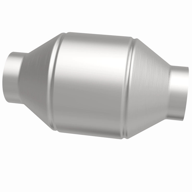 Magnaflow 51656 MagnaFlow Conv Univ 2.5in Inlet/Outlet Center/Center Round 3in Body L x 5in W x 8.75in Overall L