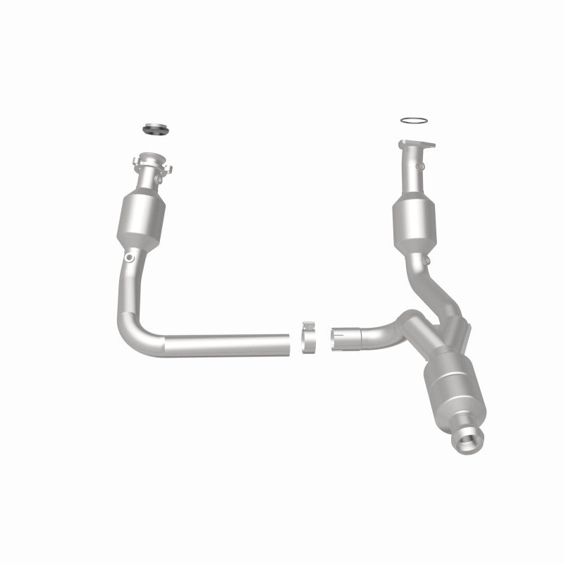 Magnaflow 52642 MagnaFlow Conv Direct Fit 14-16 GMC Sierra 1500 V6 4.3L