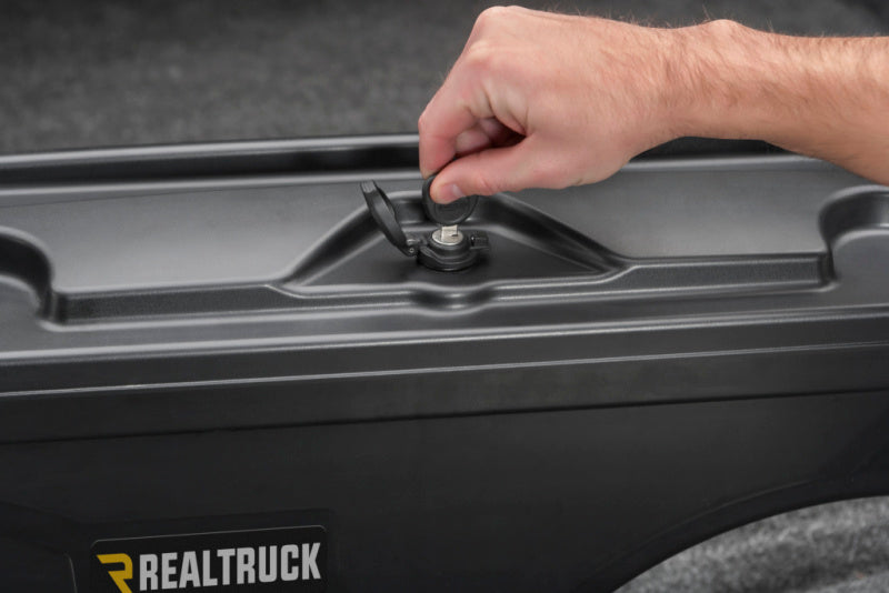 Undercover SC104D UnderCover 19-20 Chevy Silverado 1500 Drivers Side Swing Case - Black Smooth