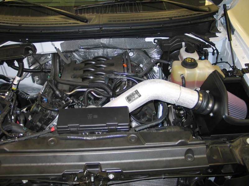 K&N Engineering 77-2581KP K&N 11 Ford F150 5.0L V8 F/I High Flow Performance Intake Kit