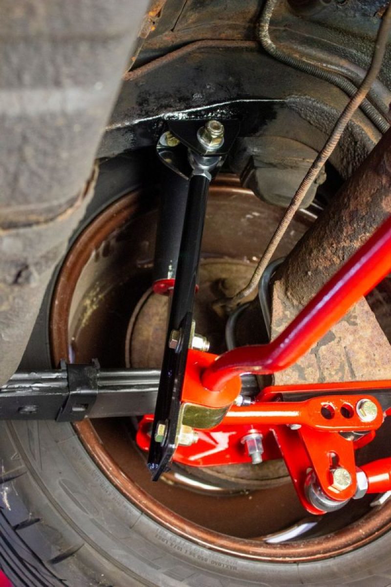 UMI Performance 2635-R 70-81 GM F-Body Adjustable Sway Bar Rod End Rear