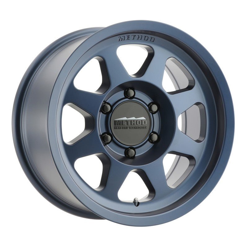 Method Wheels MR70168060600 Method MR701 16x8 0mm Offset 6x5.5 106.25mm CB Bahia Blue Wheel