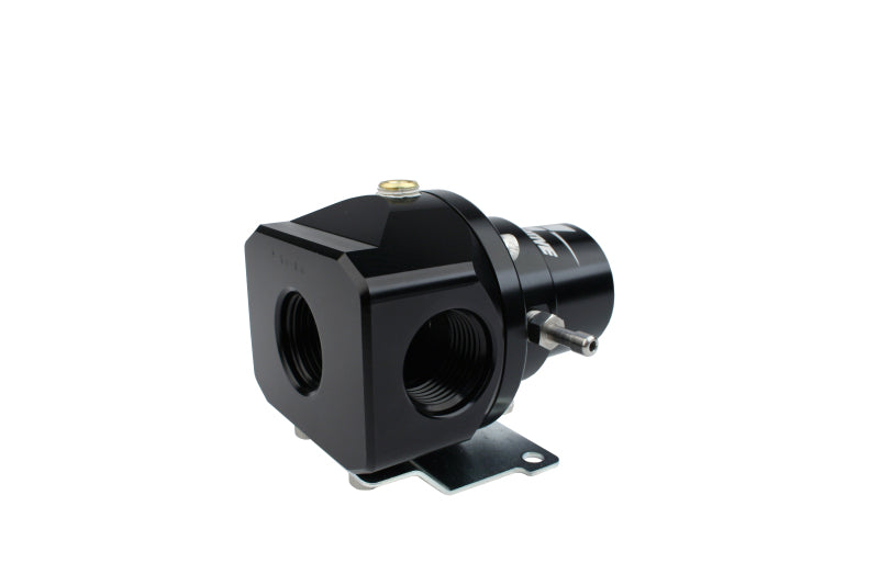 Aeromotive 13212 2-Port Bypass Carb Regulator