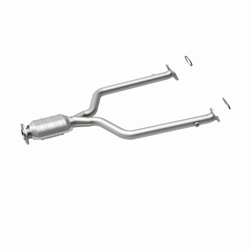 Magnaflow 24321 MagnaFlow Conv DF 02-08 Lexus SC430 4.3L Rear