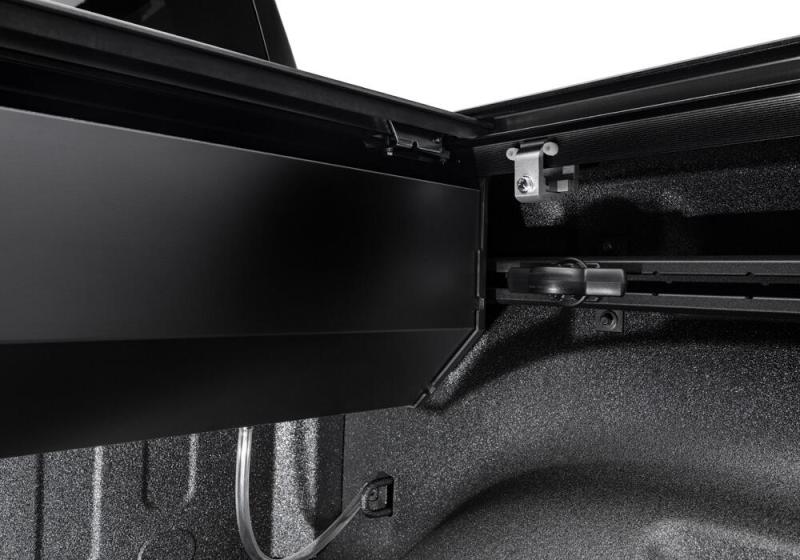 Retrax 80862 22-23 Toyota Tundra Regular/Double Cab 6.5ft Bed PRO MX