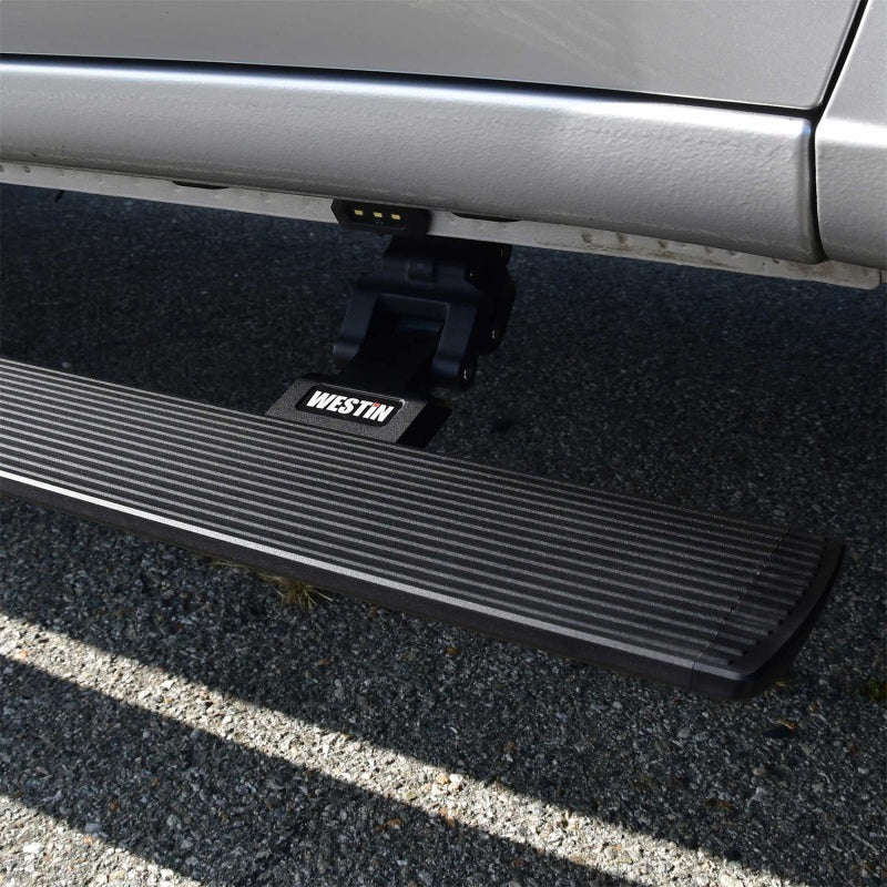 Westin 29-24135 19-23 Chev/GMC Silv/Srra 1500 CC (No 19 LTD) / 20-23 2500/3500 Pro-e Running Boards - Tex Blk