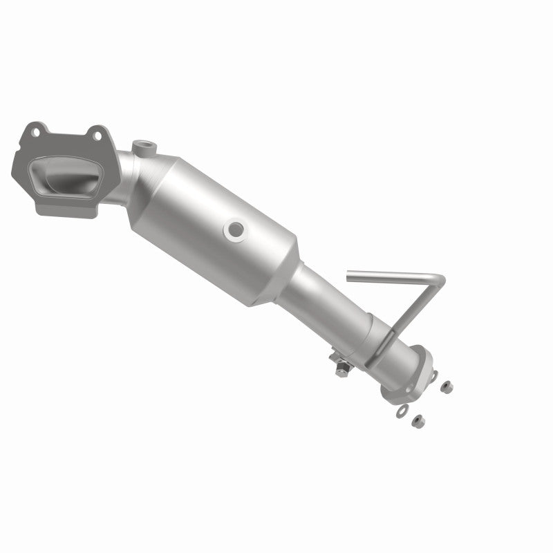 Magnaflow 21-030 MagnaFlow Conv Direct Fit OEM 12-17 Jeep Wrangler 3.6L Underbody