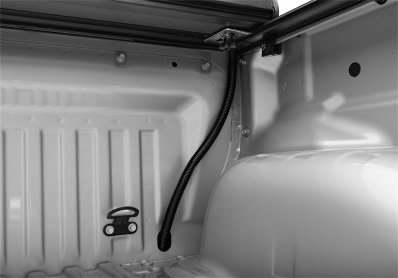 BAK 448538 2022 Nissan Frontier 5ft Bed Flip MX4 Matte Finish