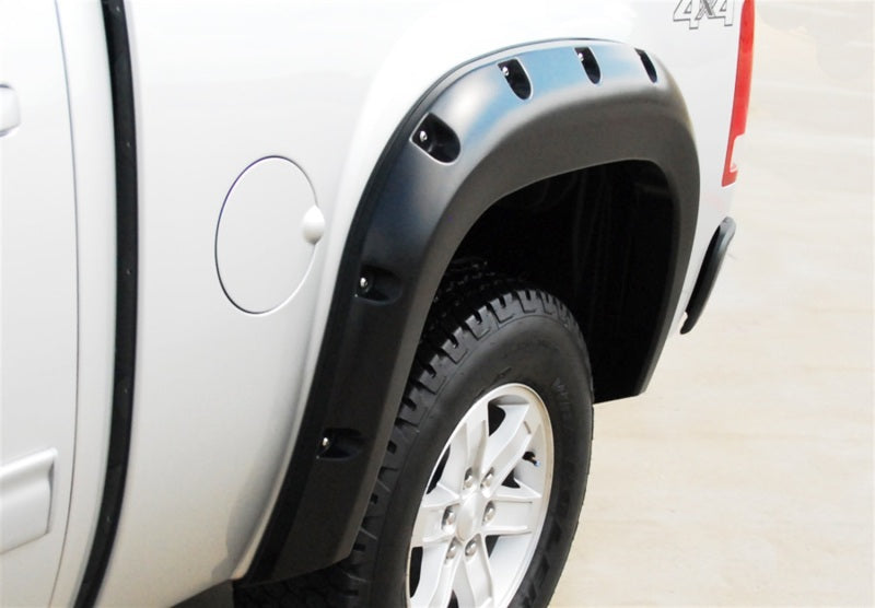 LUND RX109S Lund 07-13 GMC Sierra 1500 RX-Rivet Style Smooth Elite Series Fender Flares - Black (4 Pc.)