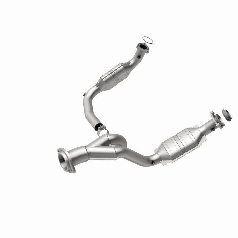 Magnaflow 49631 MagnaFlow Conv DF 07-08 Escalade 6.2 Driver Side OEM