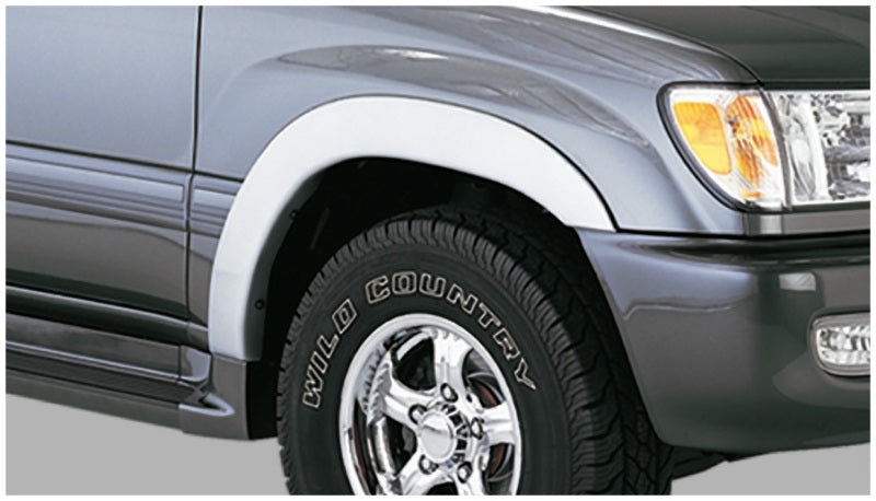Bushwacker 30901-02 98-07 Toyota Land Cruiser OE Style Flares 4pc - Black