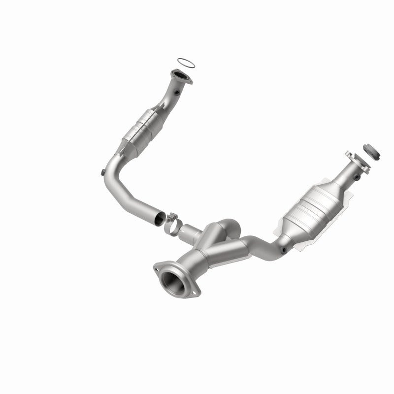 Magnaflow 49631 MagnaFlow Conv DF 07-08 Escalade 6.2 Driver Side OEM