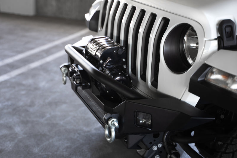 DV8 Offroad FBJL-07 18-23 Jeep Wrangler JL / 20-23 Jeep Gladiator JT FS-7 Mid-Width Winch Front Bumper