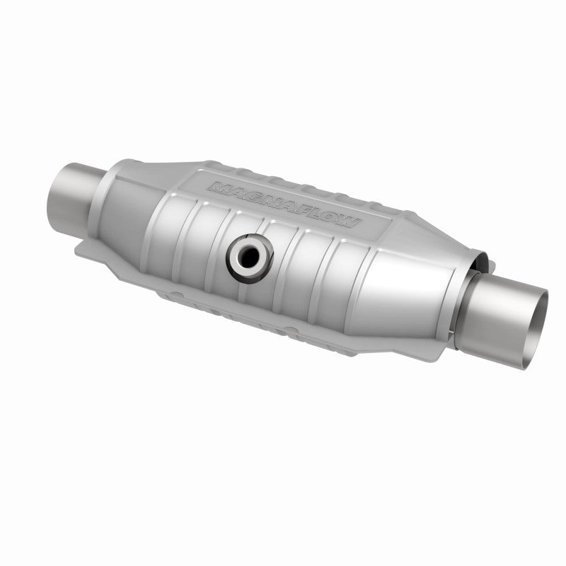 Magnaflow 94056 MagnaFlow Conv Univ 2.5 Mid O2