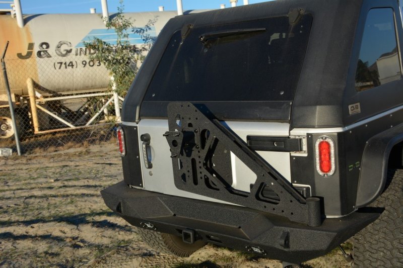 DV8 Offroad TCSTTB-06 RS-10/RS-11 TC-6 Tire Carrier