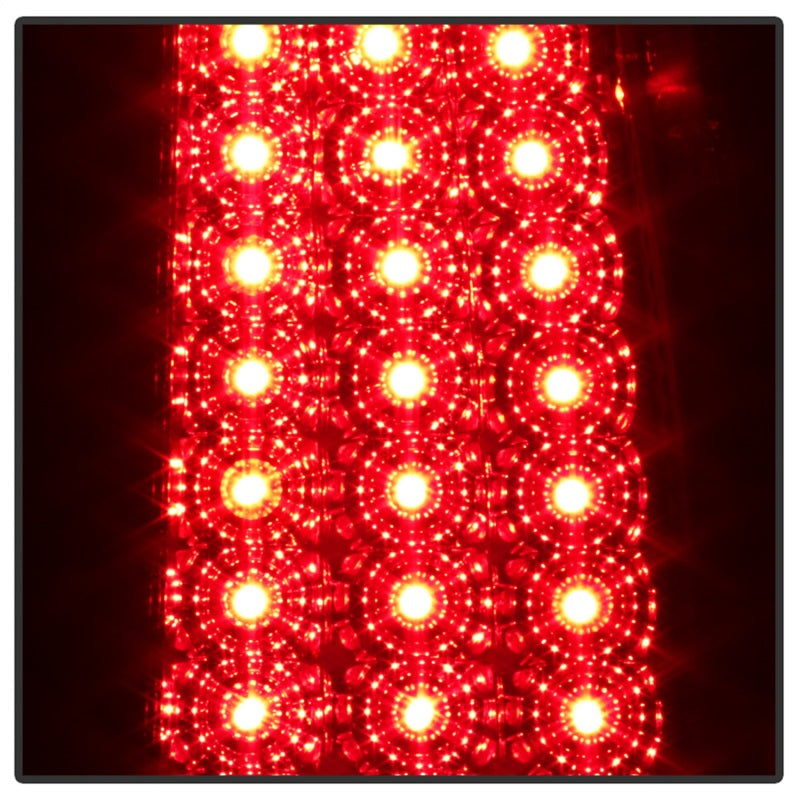 SPYDER 5008831 Xtune Chevy Silverado 1500/2500/3500 99-02 LED Tail Lights Red Clear ALT-ON-CS99-LED-RC