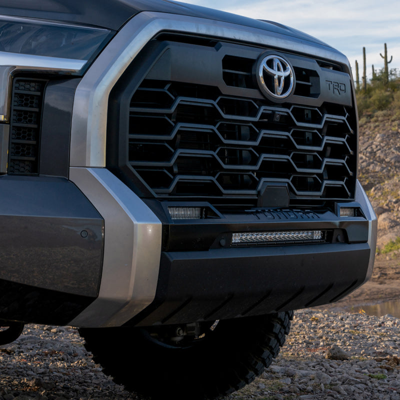 Rigid Industries 37202 2022+ Toyota Tundra 6in SR-Series White Fog Light Kit