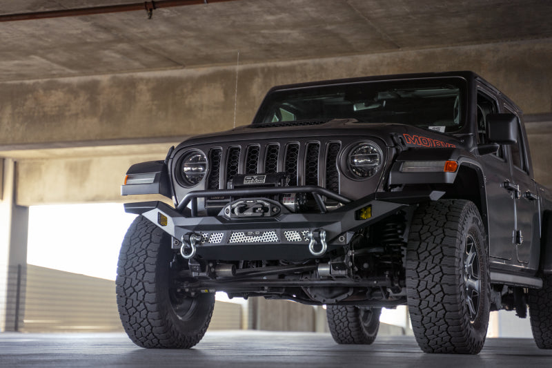 DV8 Offroad FBJL-12 07-18 Jeep Wrangler JK / 18-23 Wrangler JL / 20-23 Gladiator JT MTO Series Front Bumper