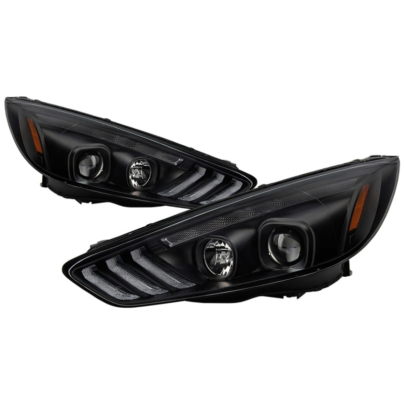 SPYDER 5086105 Spyder 15-18 Ford Focus Projector Headlights - Seq Turn Light Bar - Black PRO-YD-FF15-LBSEQ-BK