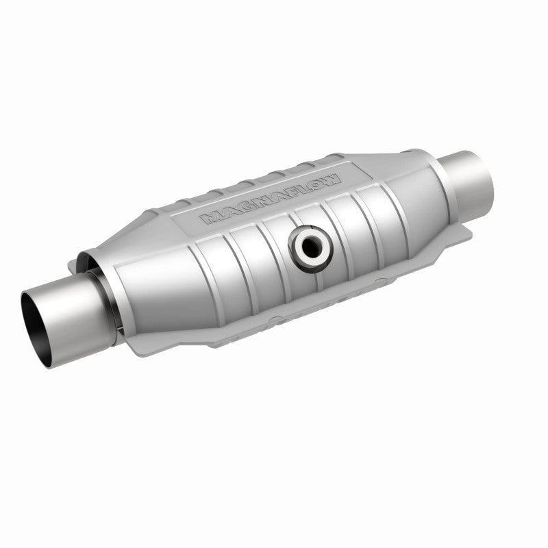 Magnaflow 94056 MagnaFlow Conv Univ 2.5 Mid O2
