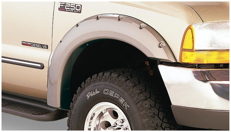 Bushwacker 20914-02 99-07 Ford F-250 Super Duty Styleside Pocket Style Flares 4pc 81.0/96.0in Bed - Black