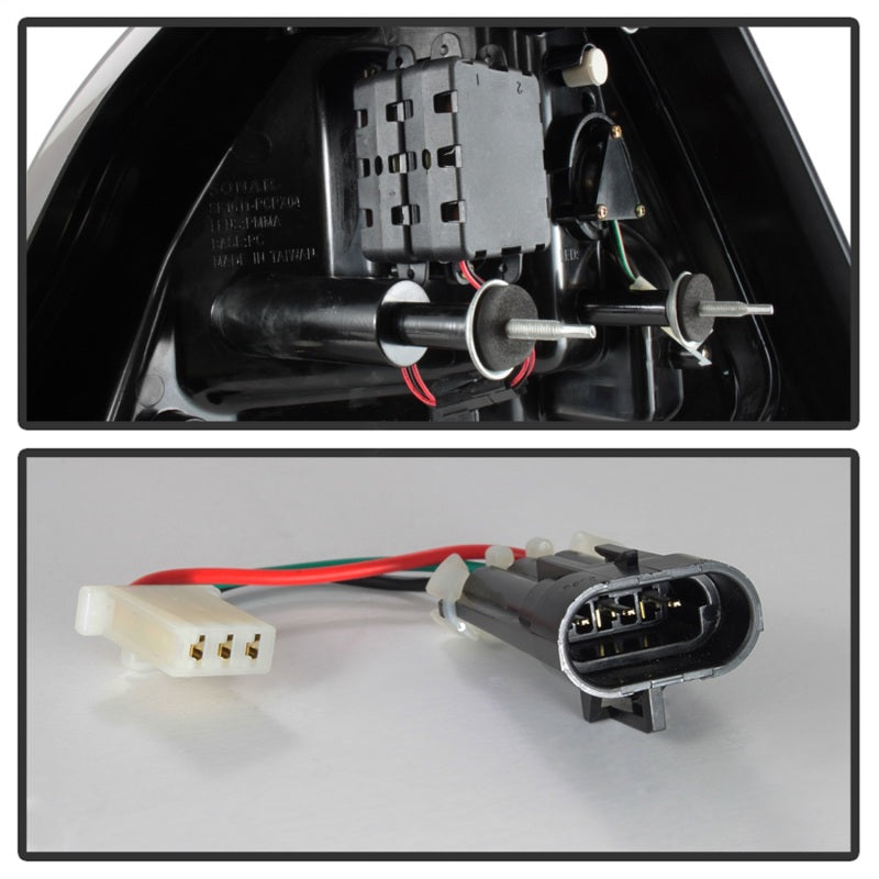 SPYDER 5084385 Spyder 04-08 Pontiac Grand Prix Light Bar LED Tail Light - Black Smoke (ALT-YD-PGP04-LED-BSM)