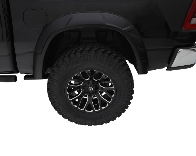Bushwacker 20951-02 17-19 Ford F-250 Super Duty w/ 81.8in Bed DRT Style Flares 4pc - Black