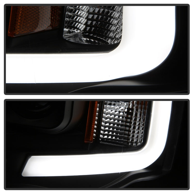 SPYDER 5084606 Spyder 02-05 Dodge RAM 1500 Light Bar Projector Headlights - Black (PRO-YD-DR02V2-LB-BK)