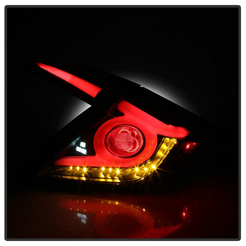 SPYDER 5086051 Spyder 16-19 Honda Civic 4 Door Light Bar LED Tail Lights - Black - ALT-YD-HC164D-LB-BK