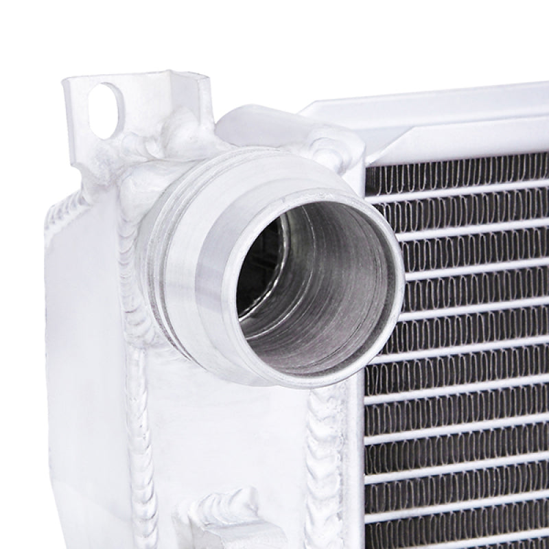 Mishimoto MMRAD-E46-323A 99-06 BMW 323i/323i/328i/330i w/ Auto Transmission Performance Aluminum Radiator